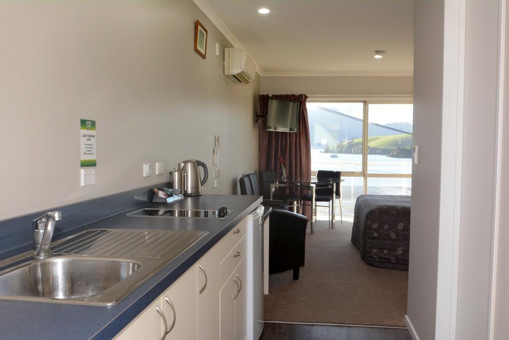 Otago Peninsula Motel Portobello Exterior photo